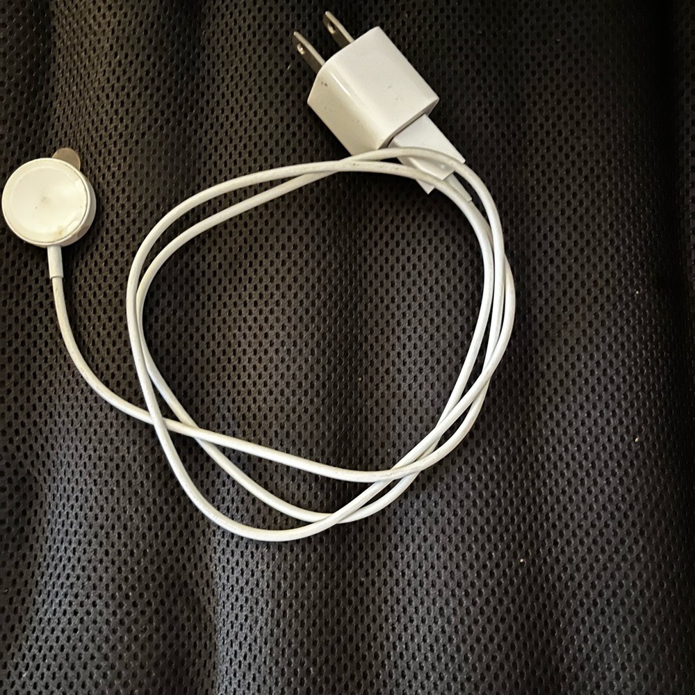 Apple Watch utterly effortless. And now, it charges up to 33% faster - Picture 2 of 4
